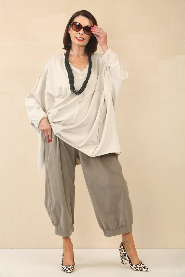 Waterfall SWEATSHIRT in Stone color