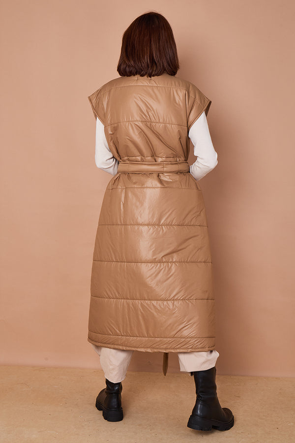Estrella Long gilet in Camel