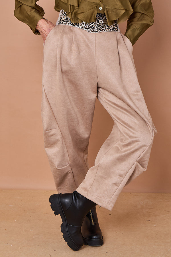 Lisbon Cocoon Trousers in beige