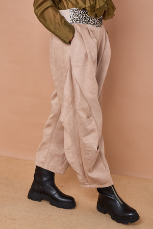 Lisbon Cocoon Trousers in beige