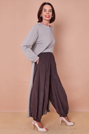 Sabrina pin cord trousers in chocolate