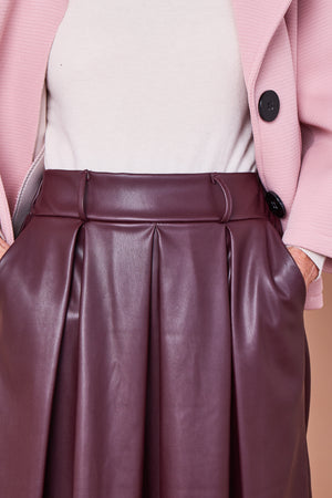 Arianna PU faux leather skirt in mulberry