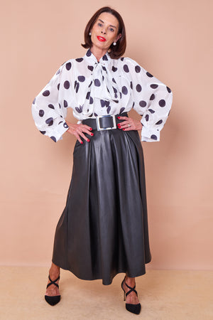 Arianna PU faux leather skirt in black