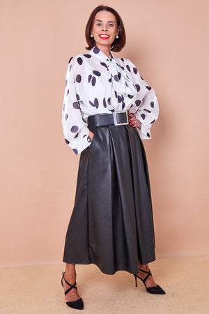 Arianna PU faux leather skirt in black