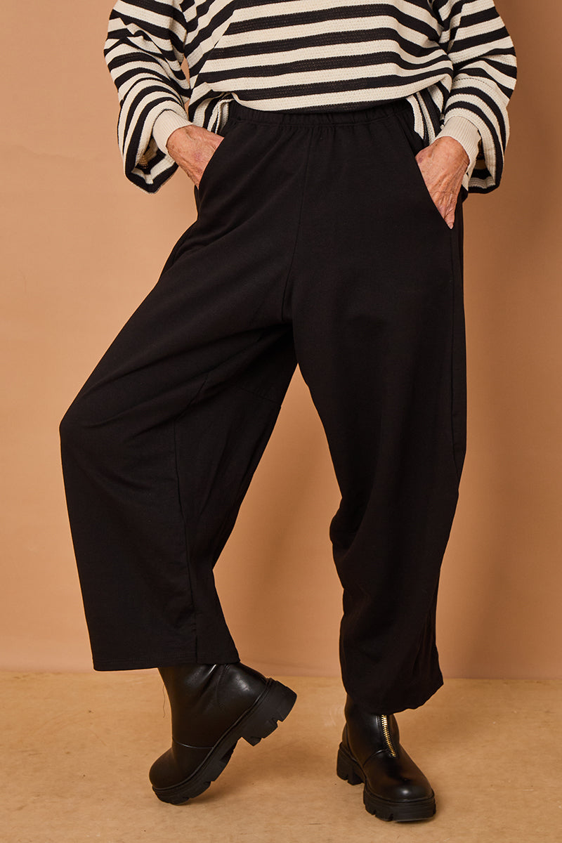 Lilly  Balloon Jogger Black