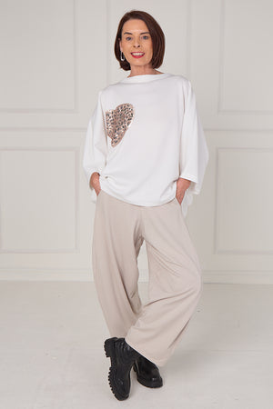 Heart to heart top in ecru