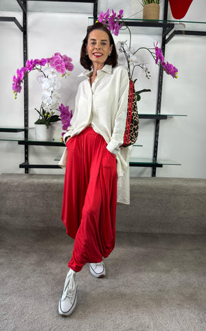 Balloon Style Harlem Trousers in Red