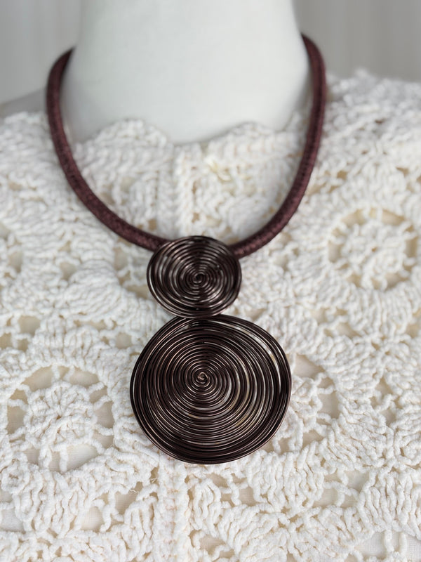 Choclate circle necklace in Jewellery