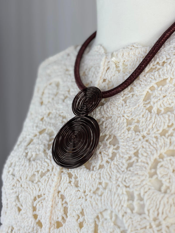 Choclate circle necklace in Jewellery