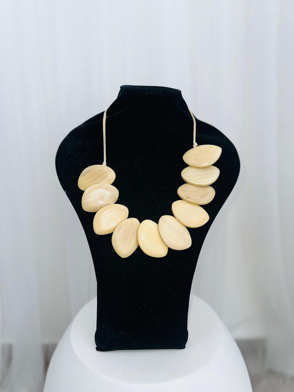 The Carve Necklace