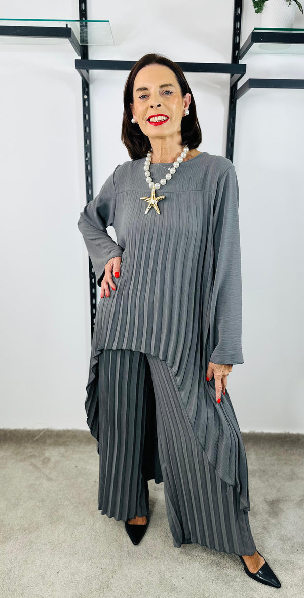 Federica full sleeves co-ord suit in stone grey