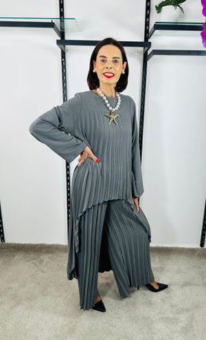 Federica full sleeves co-ord suit in stone grey