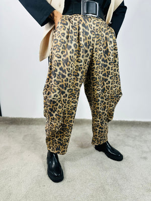 Lisbon Cocoon Trousers in Leopard Print