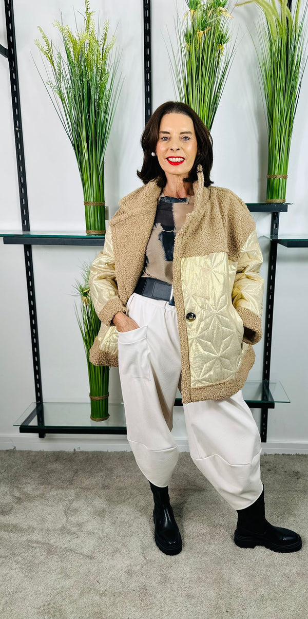 Hepburn Exclusive Jacket in Gold