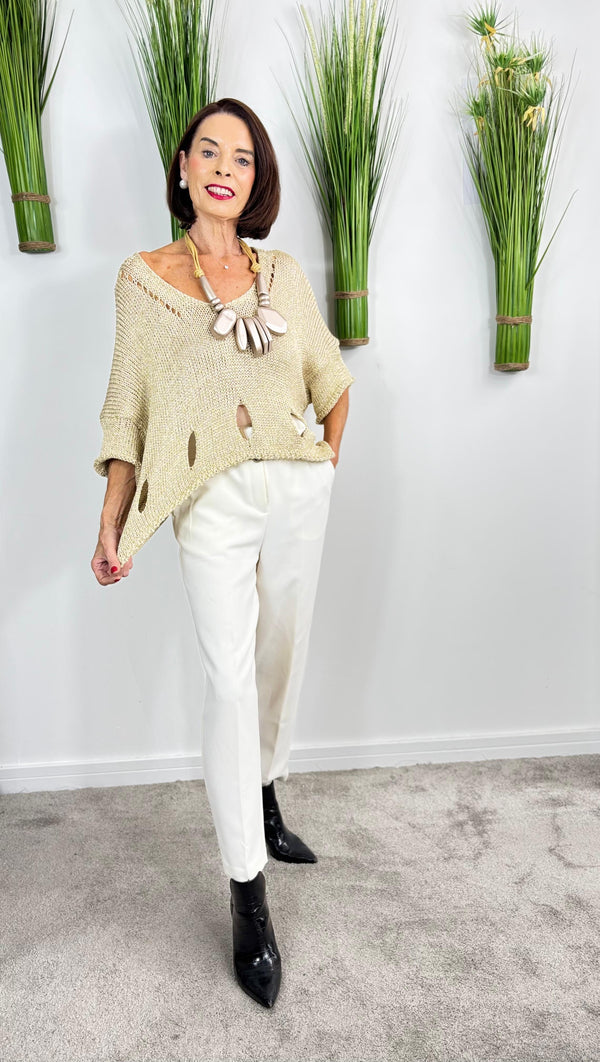 Holy molly knitwear in gold