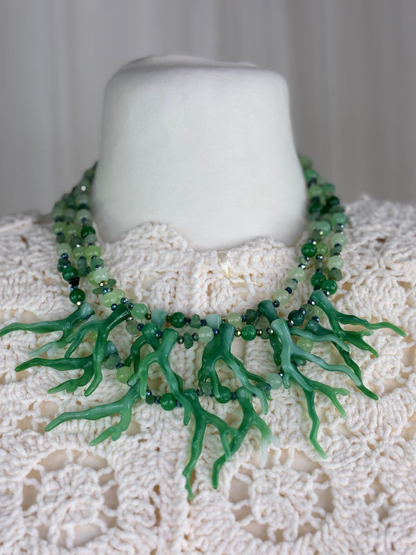 Mantis coral effect necklace in Jewellery