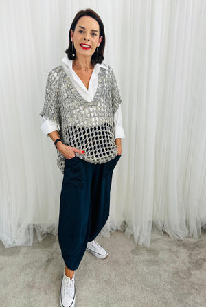 Jona knitwear top in Beige NAVY WITH GOLD