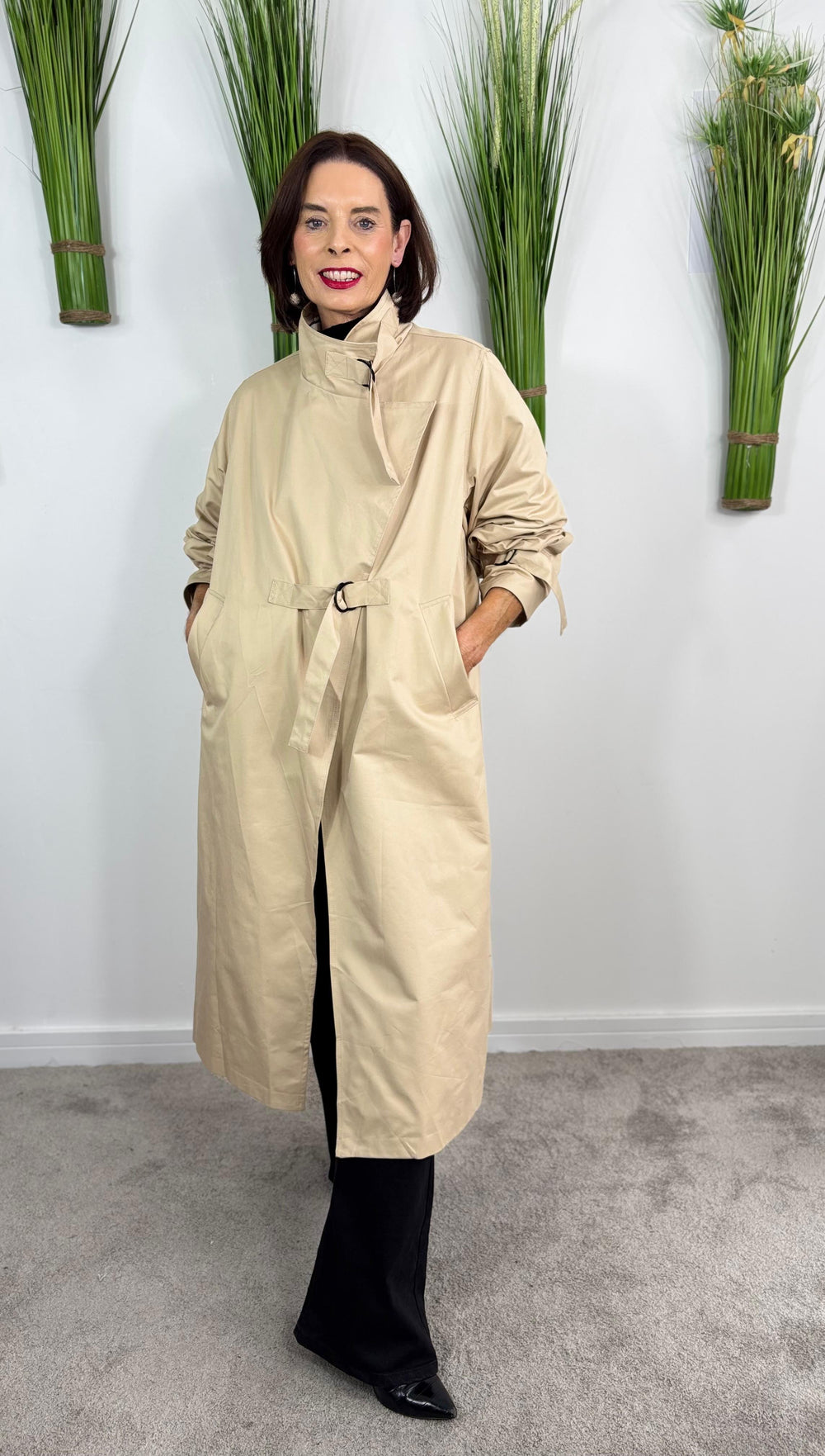 Kitty trench coat in stone