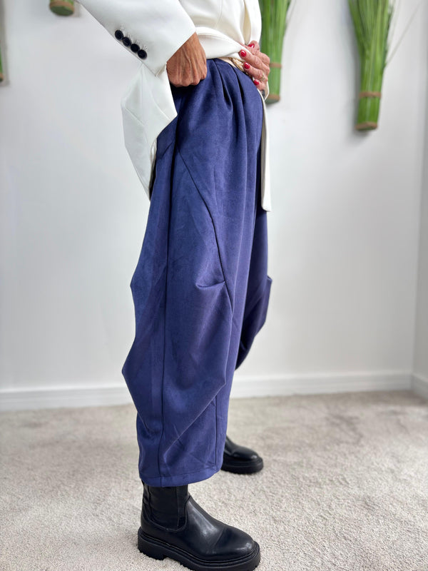 Lisbon Cocoon Trousers in navy