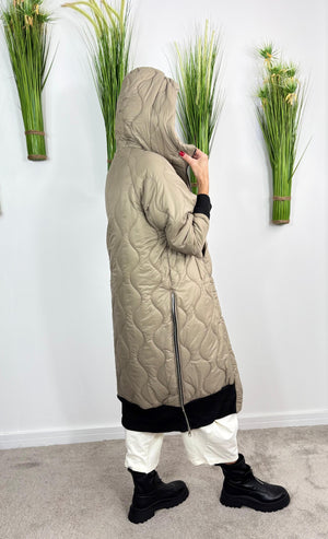 Alexandra long coat in mocha