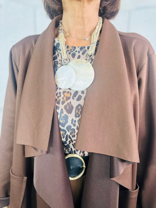 Beige marble necklace