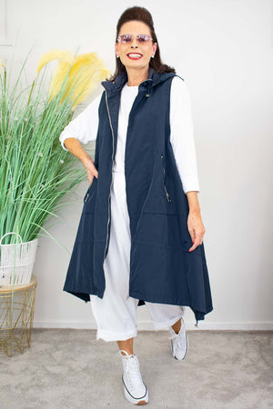Regina Luxury Gilet in Fresh navy