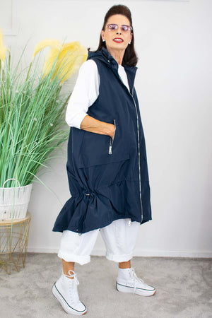Regina Luxury Gilet in Fresh navy
