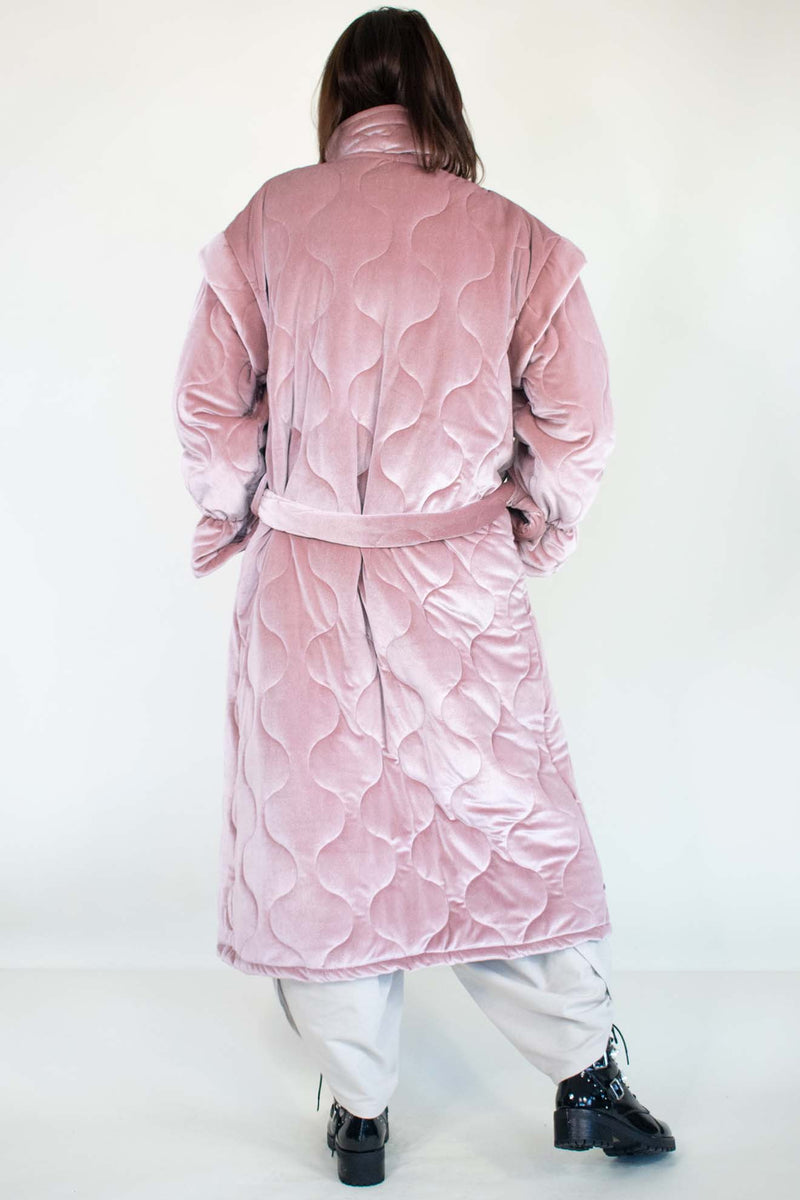 Quinnie Quilted Velour Coat in Blush