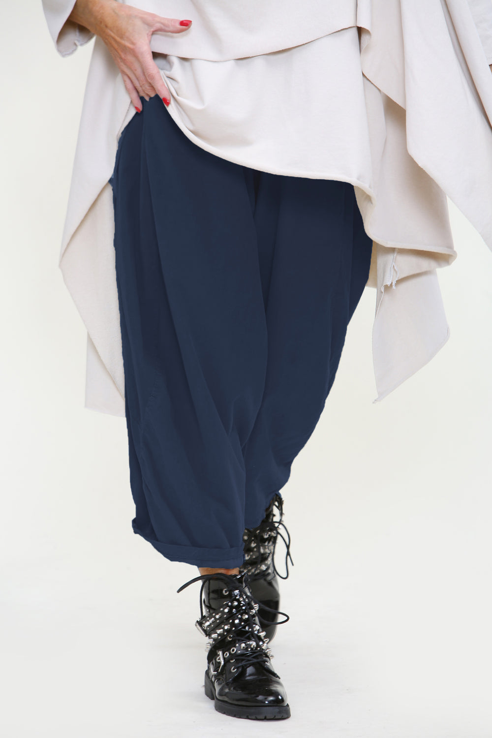 Lilly Cord Balloon Trouser In Navy