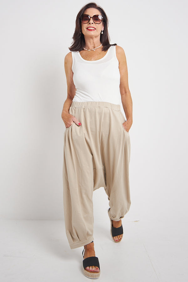 Venice Collection Basic Vest In Warm Beige