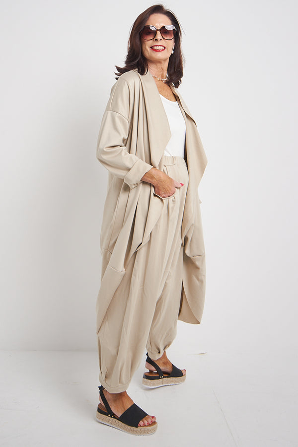 Venice Collection Basic Vest In Warm Beige