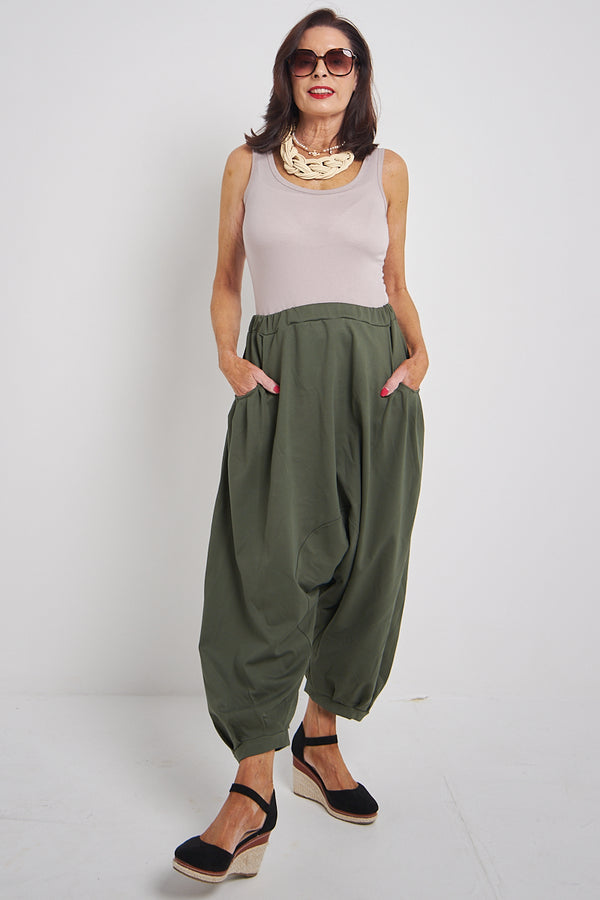 Venice Collection Basic Vest In Biscuit