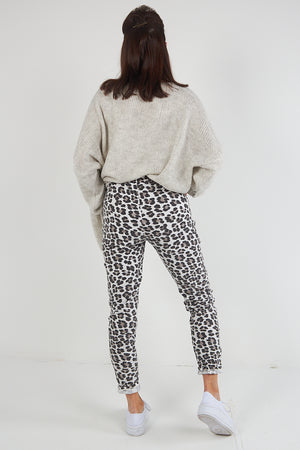 Leopard Print Magic trousers  in  mocha