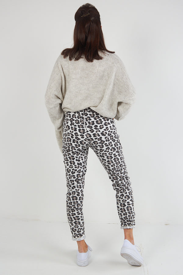Leopard Print Magic trousers  in  mocha