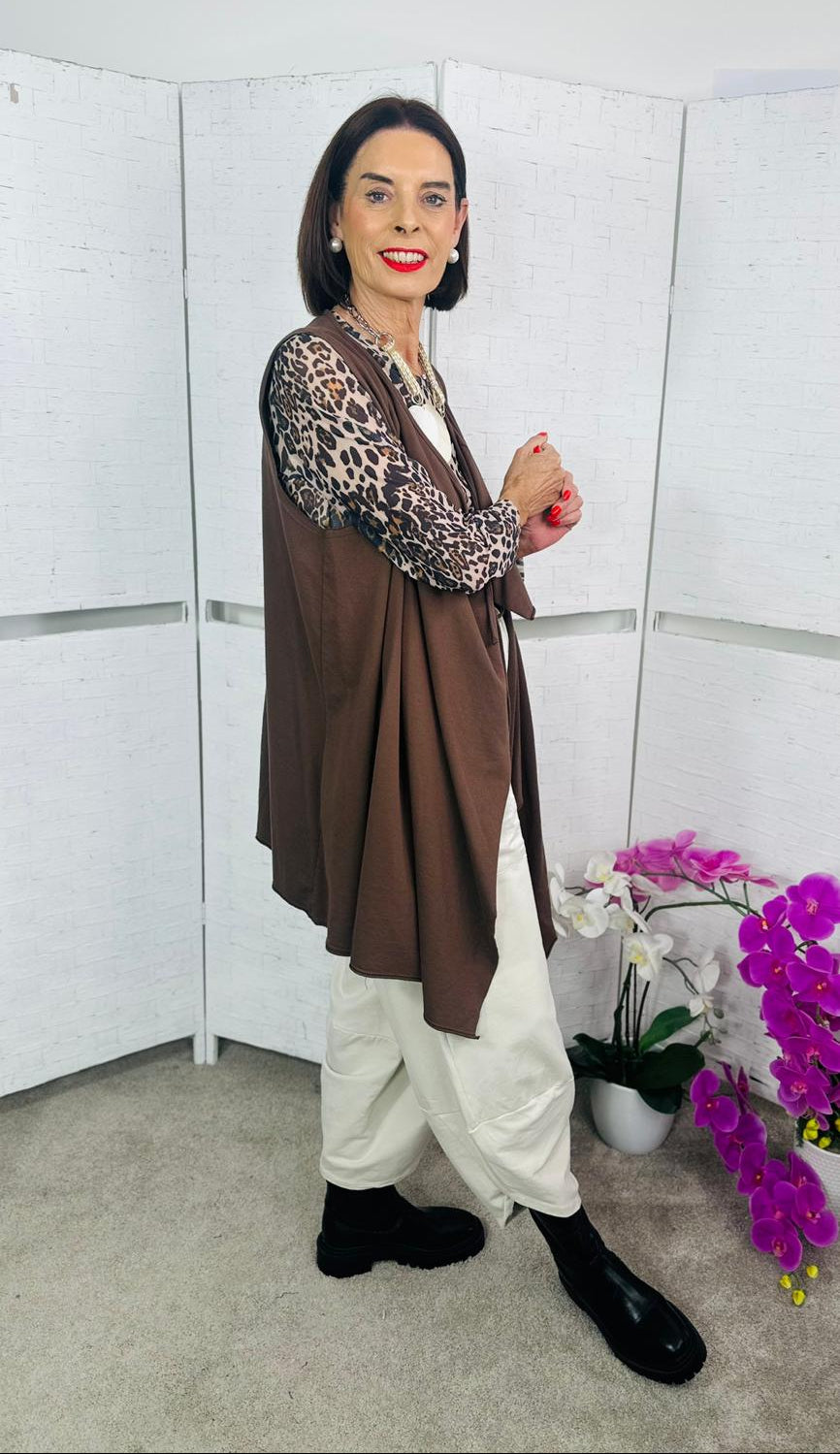 Chocolate waterfall layering top
