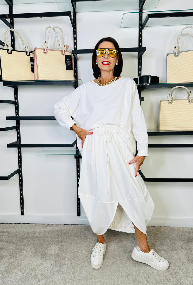 Lana Cacoon Skirt In White.