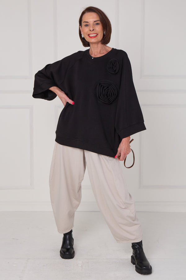 Dora oplay flower top in black