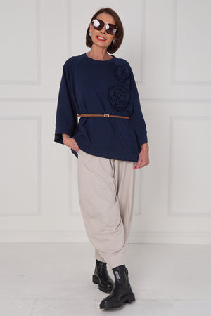 Dora oplay flower top in navy