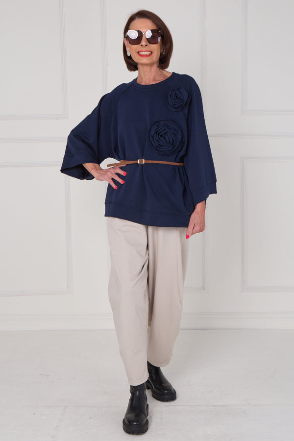 Dora oplay flower top in navy