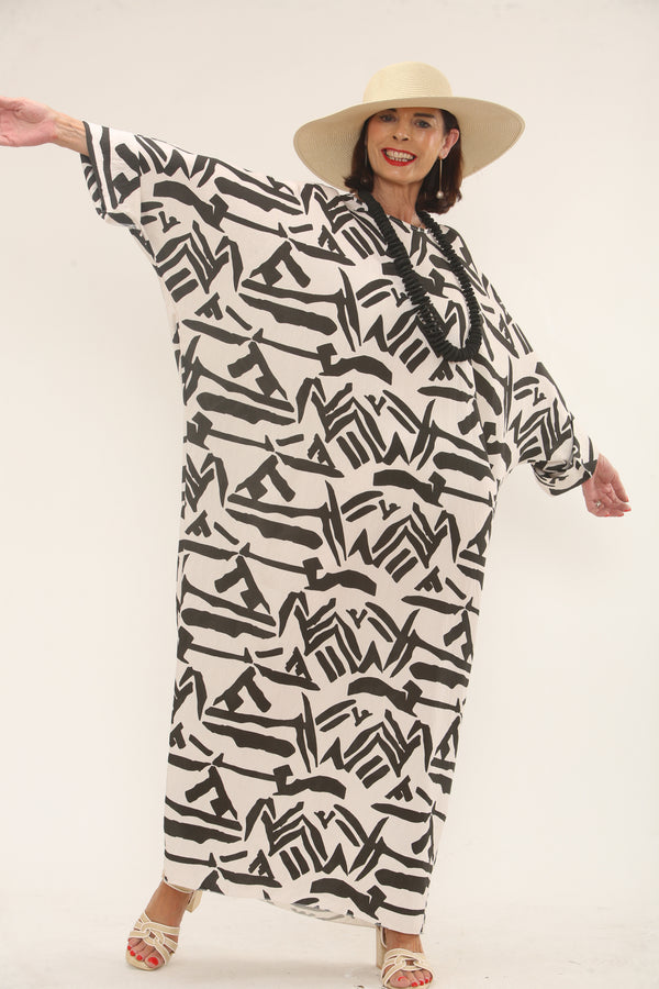 Haze Dress in black