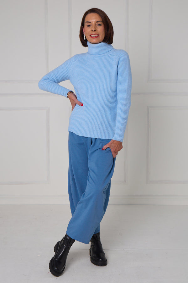 Margo polar neck in baby blue