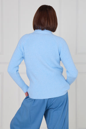Margo polar neck in baby blue
