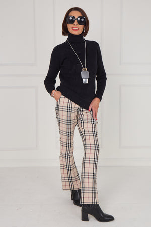 Margo polar neck in black