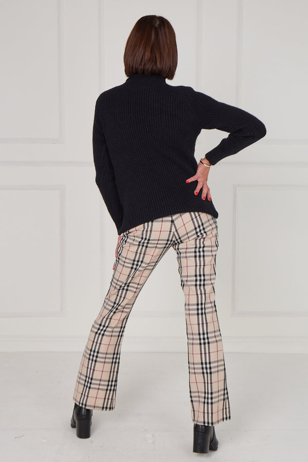 Margo polar neck in black