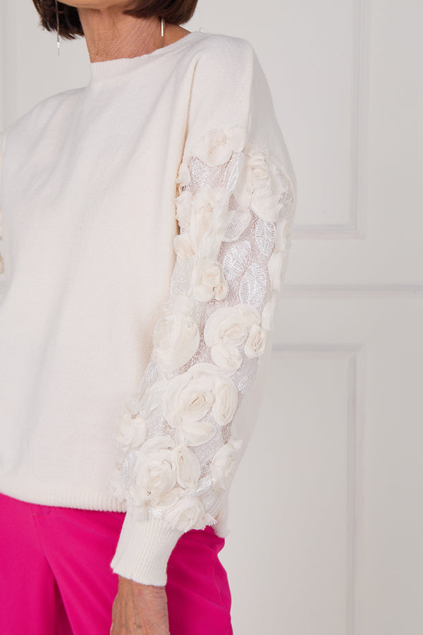 Rose knitwear in cream