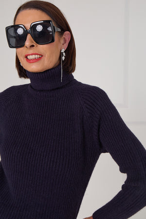 Margo polar neck in navy