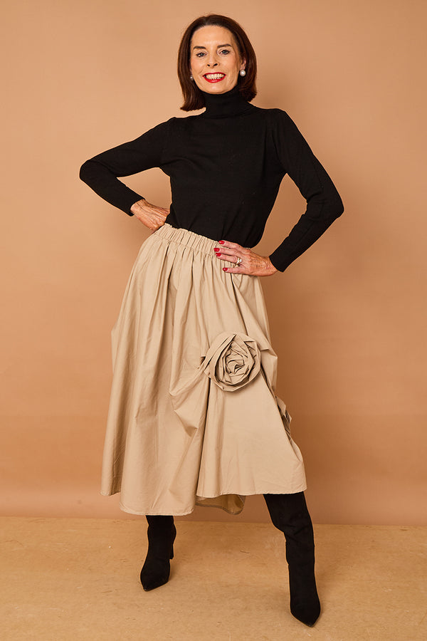 Margo waterfall skirt in stone