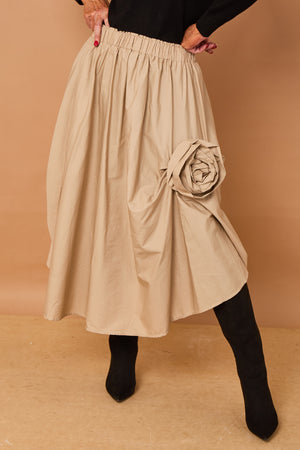 Margo waterfall skirt in stone