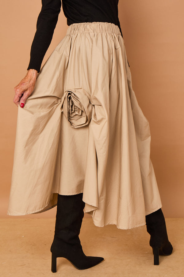 Margo waterfall skirt in stone