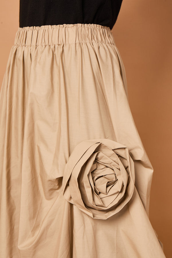 Margo waterfall skirt in stone